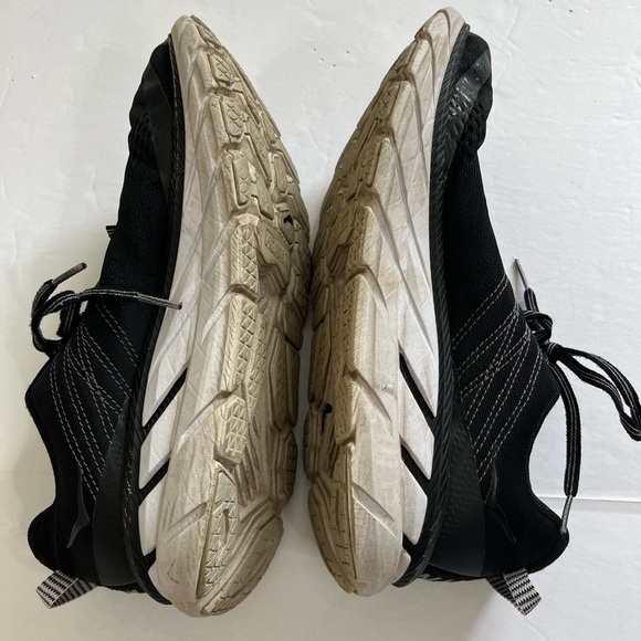 Hoka One One Clifton 6 Black White Size 9 Wide - Picture 4 of 8